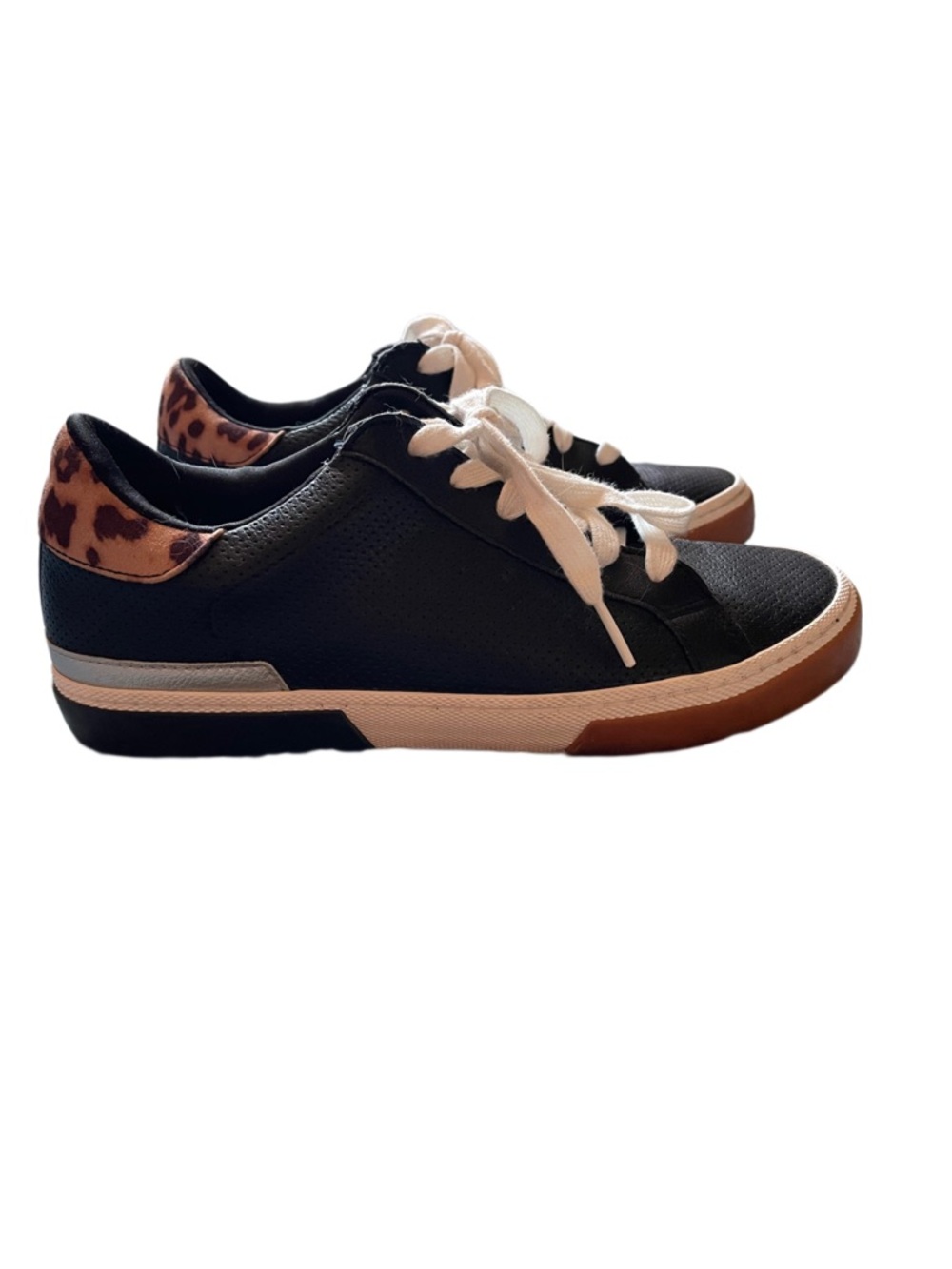 Women's cheetah print sneakers